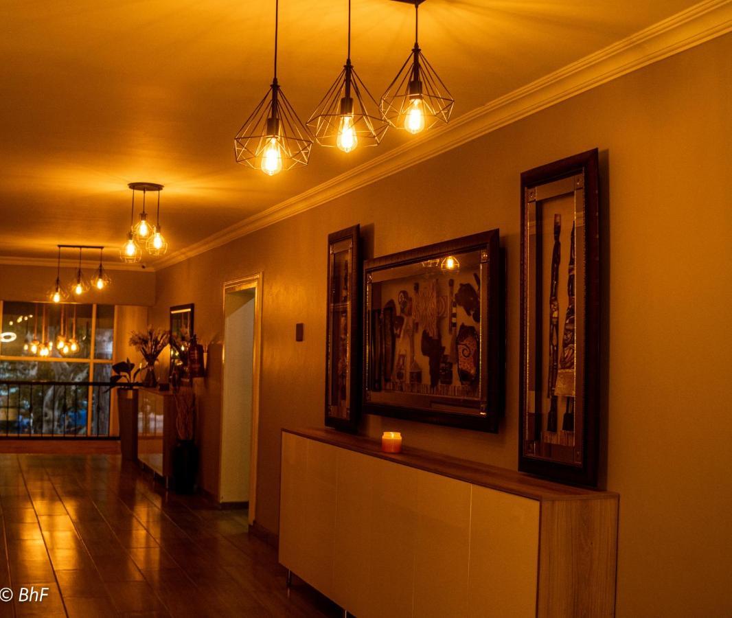Henry George Guest House Pretoria-Noord Extérieur photo